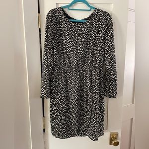 EUC J Crew Mercantile black and white heart print knee length dress. Sz 10.